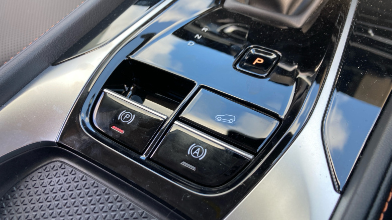 MG HS 1.5 T-GDI Hybrid+ Trophy 5dr Auto Hybrid Hatchback